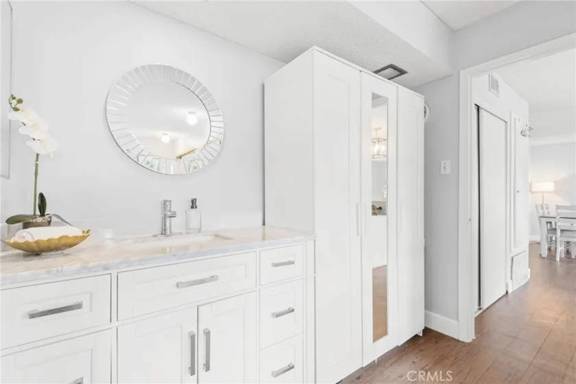 400 N Acacia Avenue #B12 photo 14