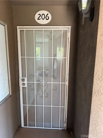 725 Coronado #206 photo 1