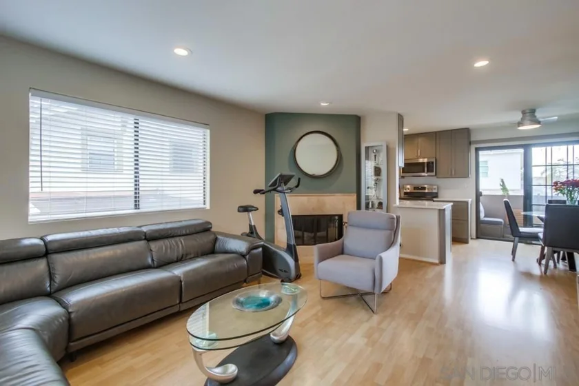 1636 Meade Avenue #4 photo 1