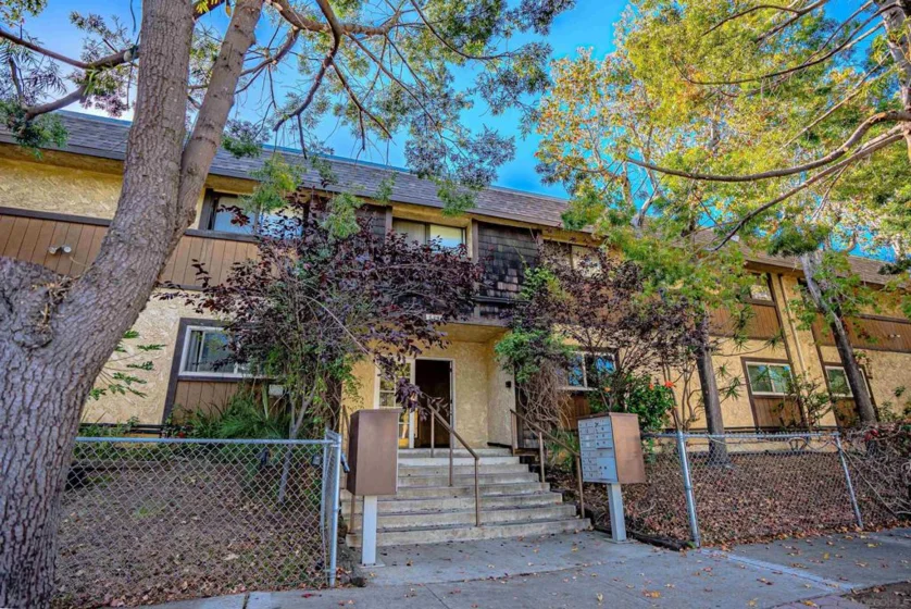 634 8th Street ##16 photo 1