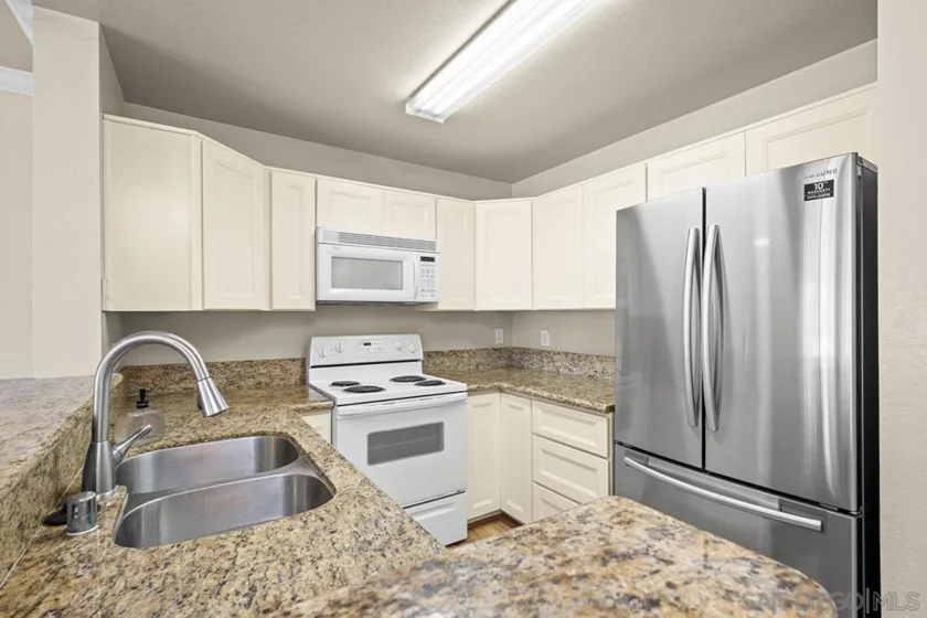 3550 Lebon Drive #6227 photo 9