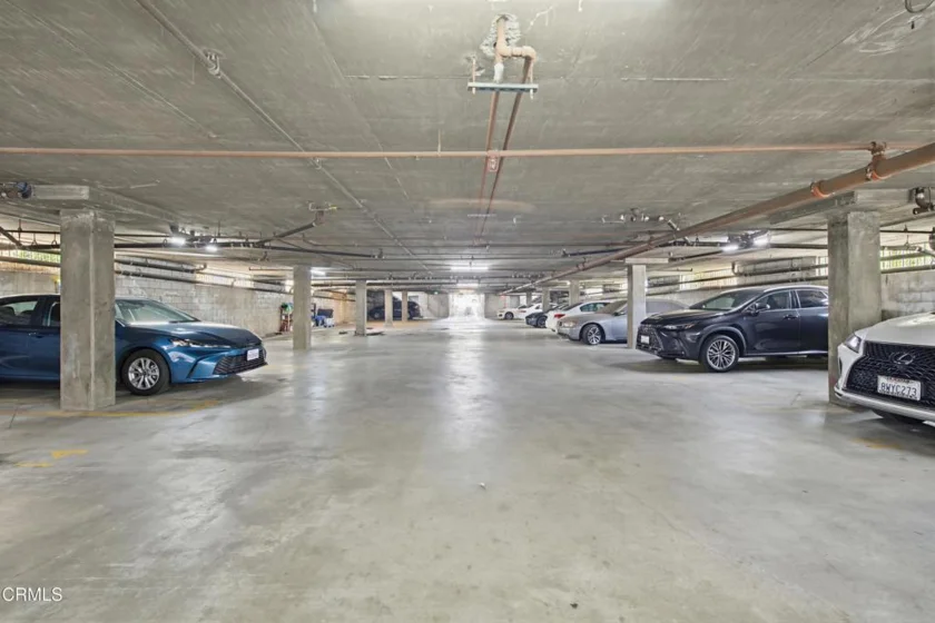 847 N Raymond Avenue #9A photo 23