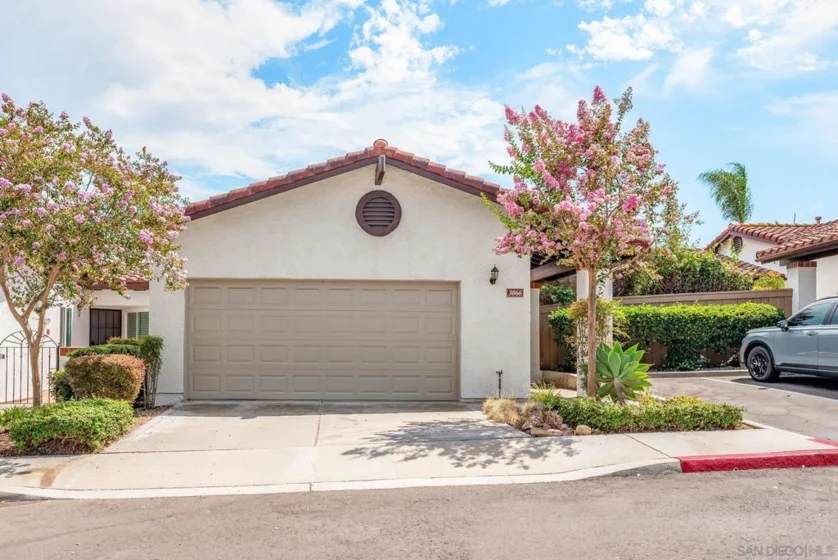 3866 Murray Hill photo 5