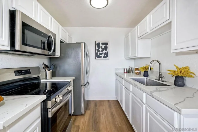 4115 Cherokee Avenue #7 photo 1