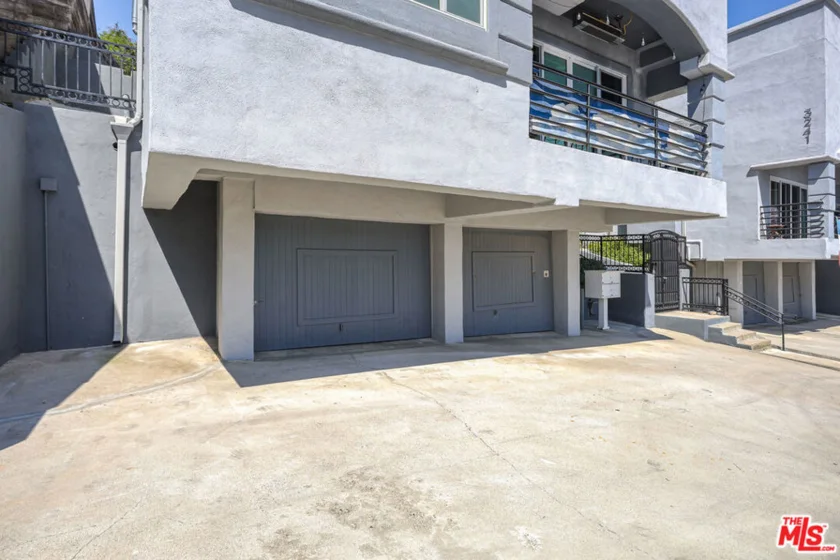 3247 Descanso Drive photo 36