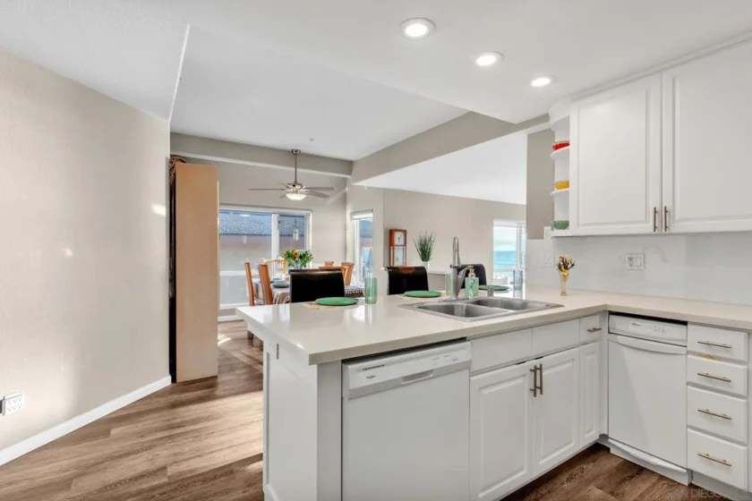 1362 Seacoast Drive #F photo 13