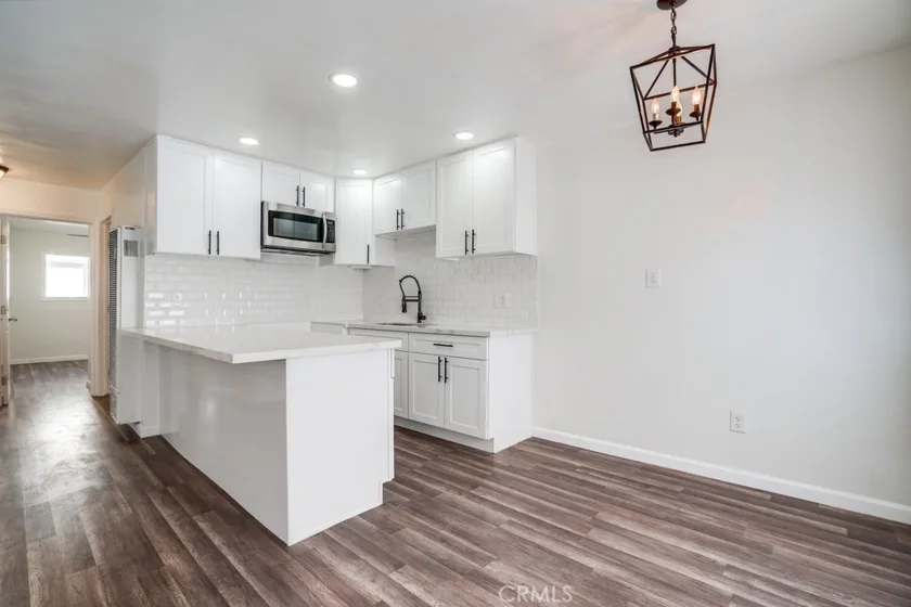 3325 Santa Fe Avenue #111 photo 1