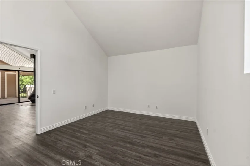 268 Pineview photo 14