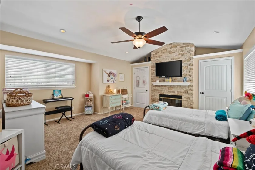 25401 Lacebark photo 43