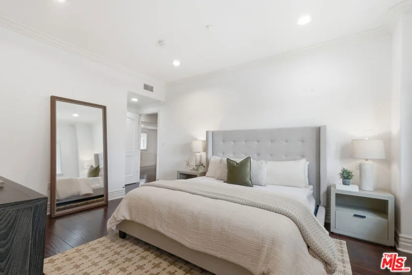 11440 National Boulevard #16 photo 3