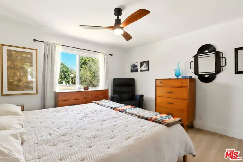 11813 Runnymede Street #36 photo 15