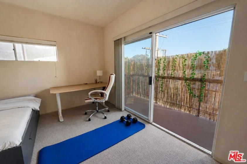 1915 Malcolm Avenue #301 photo 15