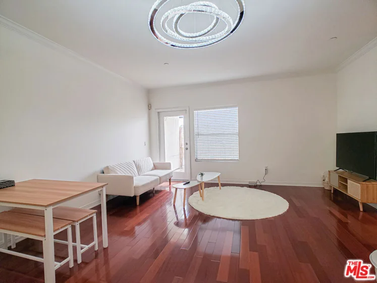 1025 Dewey Avenue #205 photo 14