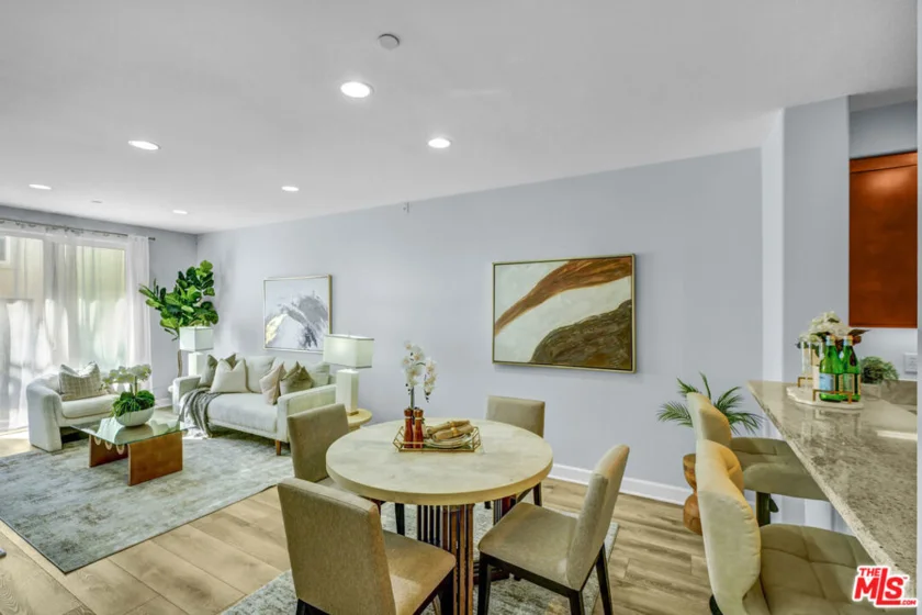 14412 Killion Street #205 photo 2