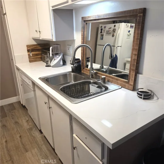 805 Glenway #205 photo 9