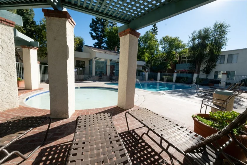 5700 Etiwanda Avenue #149 photo 32