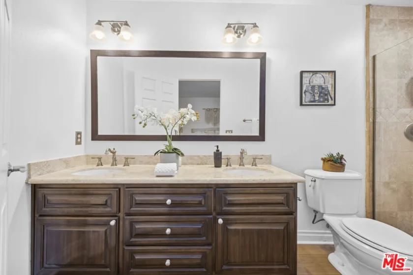 4164 Tujunga Avenue #103 photo 34