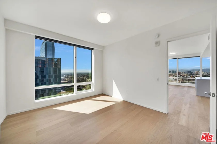 877 Francisco Street #3211 photo 10