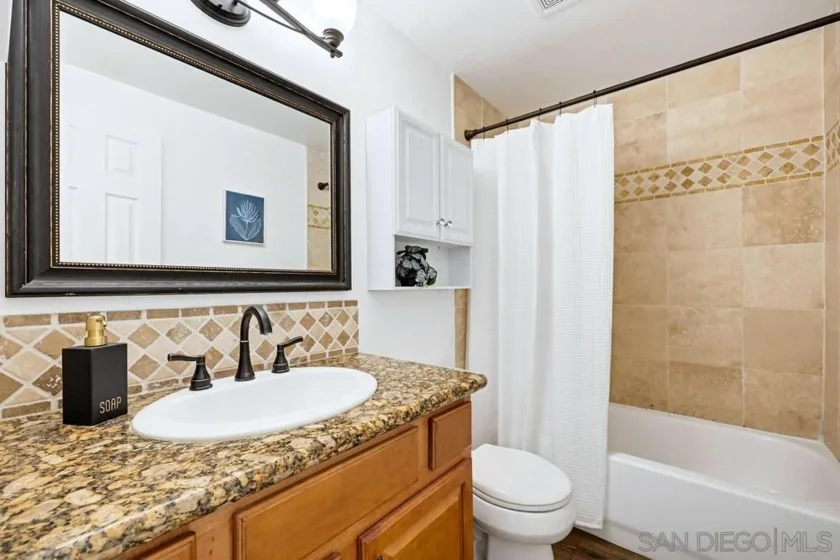 3562 Marlborough Avenue #4 photo 12