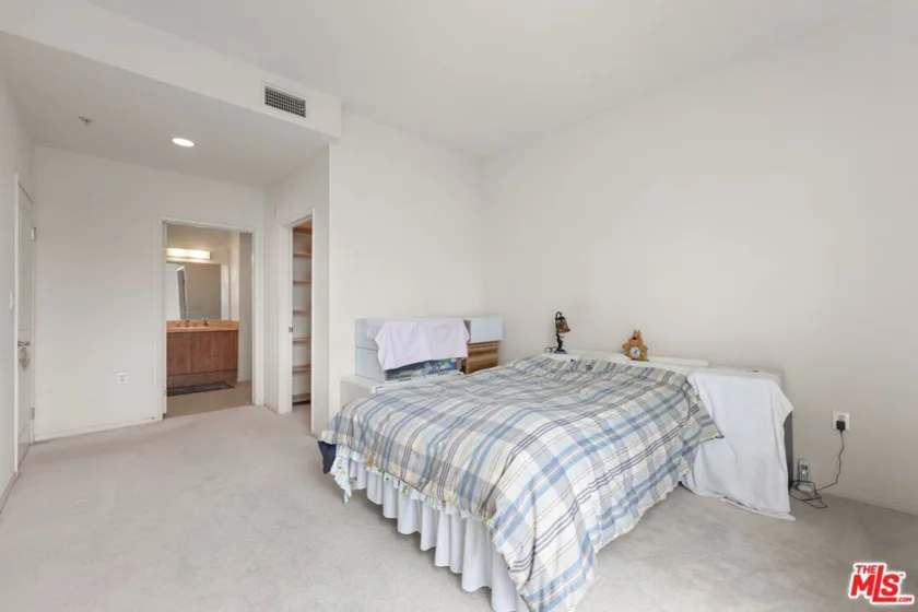 267 S San Pedro Street #623 photo 15