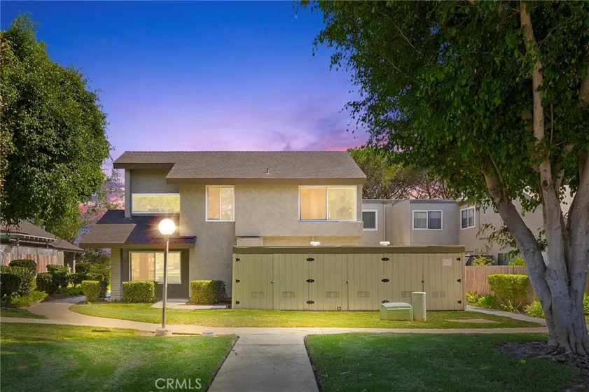 10961 Clairemont Mesa Boulevard photo 1