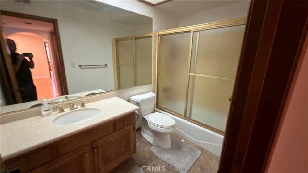 6358 Riviera Circle photo 14