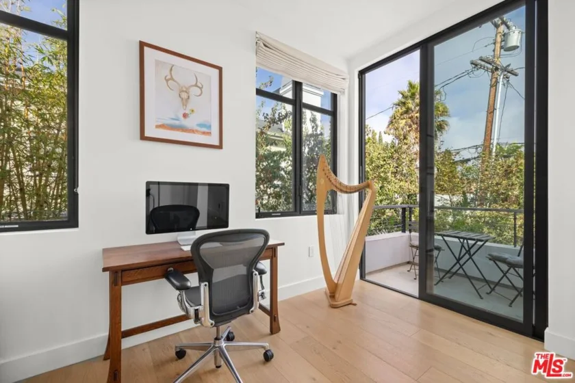 1037 21st Street photo 11