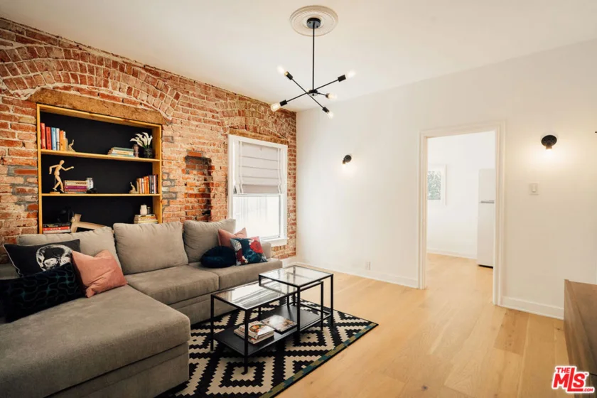 211 S Berendo Street #2 photo 1