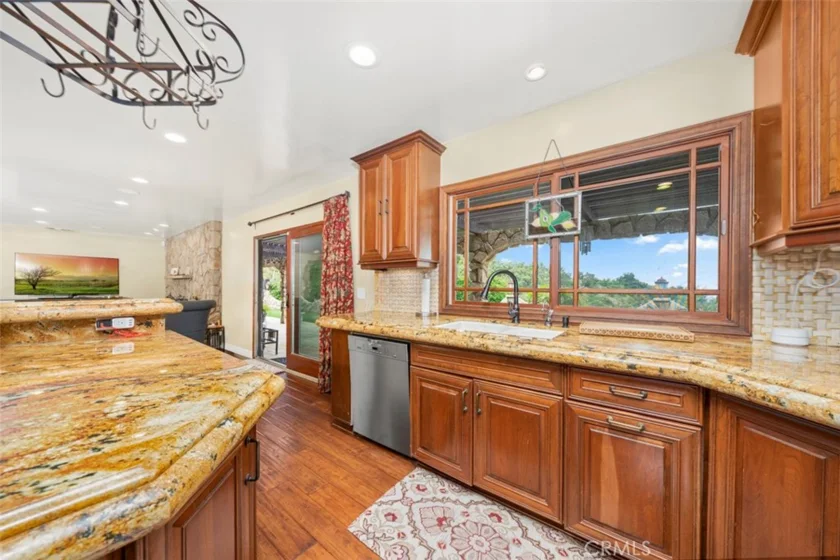 24405 Fuerte Road photo 9