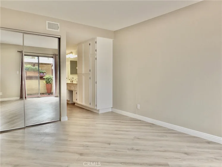 2805 E East 3rd Street #6 photo 12