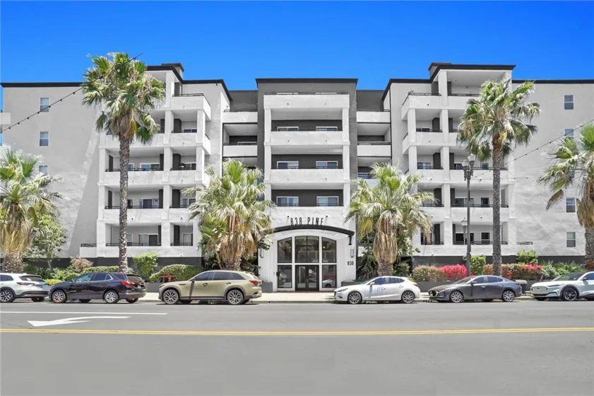 838 Pine Avenue #408 photo 1