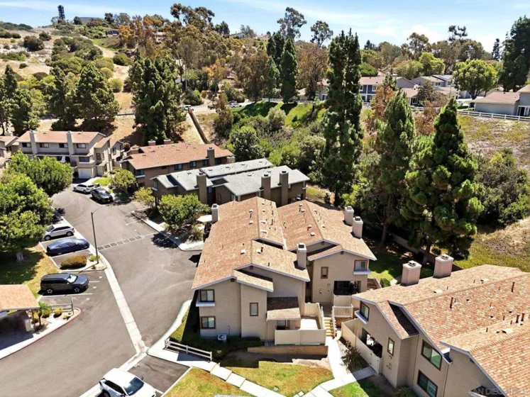 1508 Concord Way #D photo 31