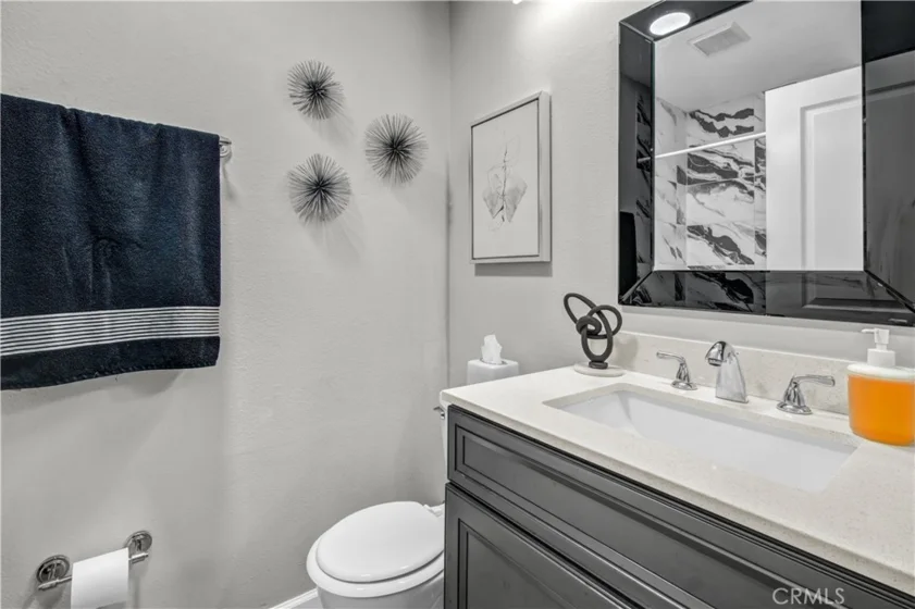 950 N Kings Road #103 photo 10
