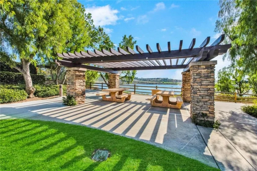 252 Knoll Lake photo 44