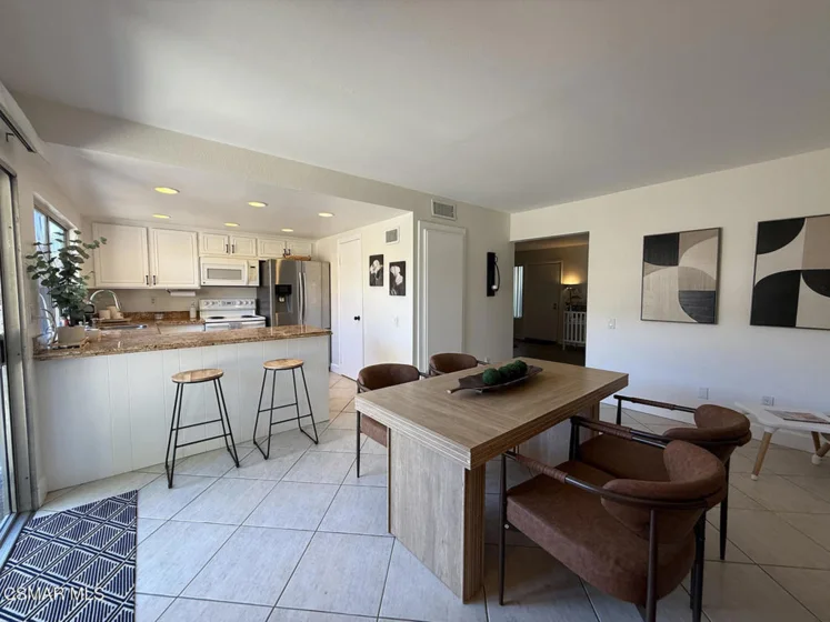 20112 Runnymede Street #3 photo 9