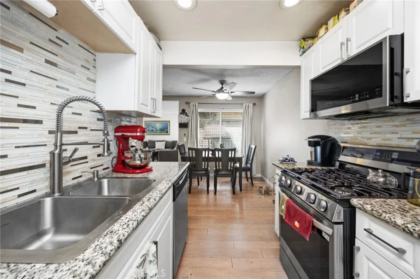 1336 Brentwood photo 11