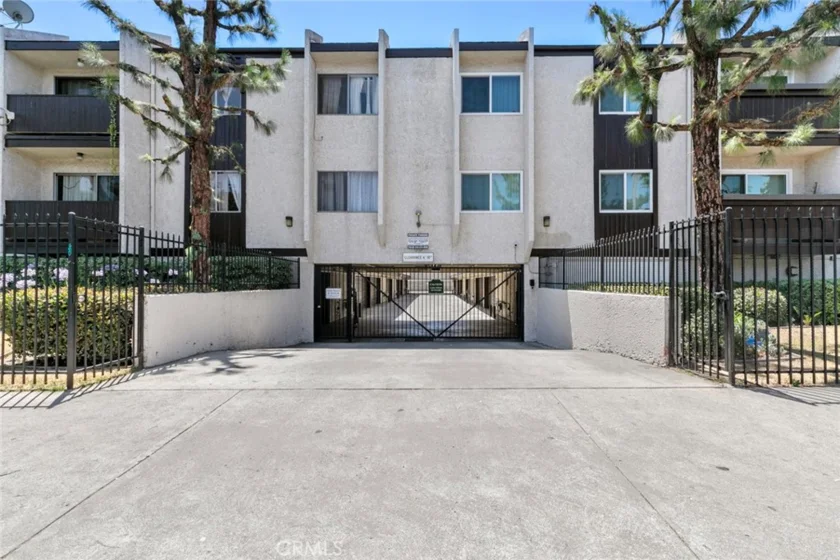 8801 Cedros Avenue #7 photo 7