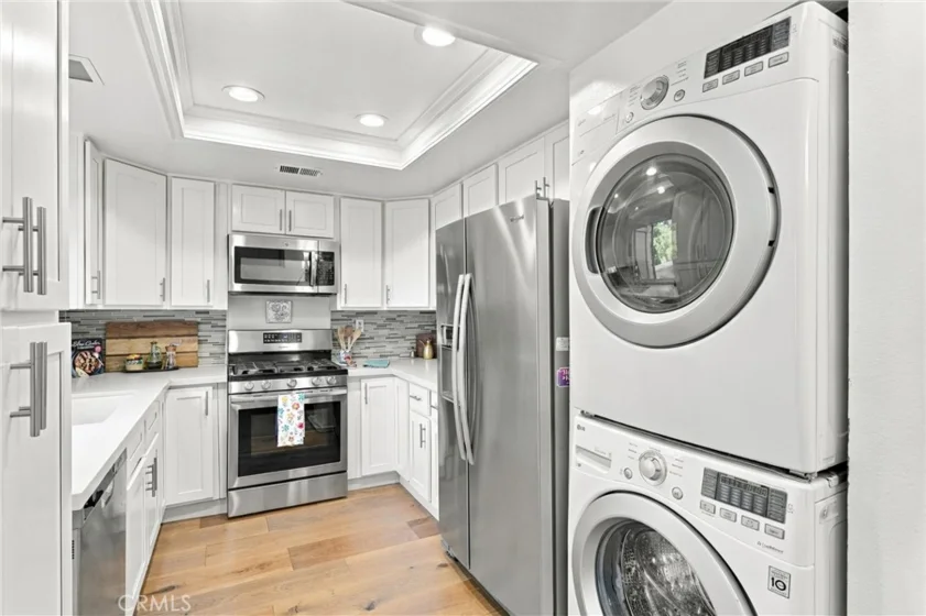21143 River Glen photo 13