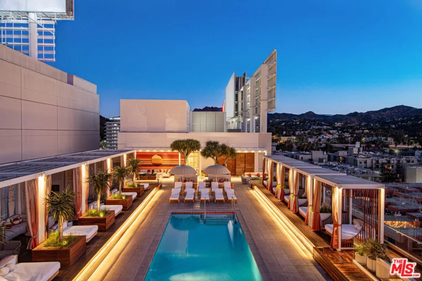 6250 Hollywood Boulevard #8M photo 46