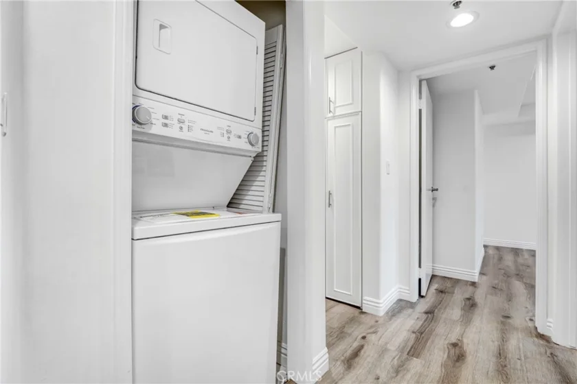 335 S Sierra Madre #203B photo 8