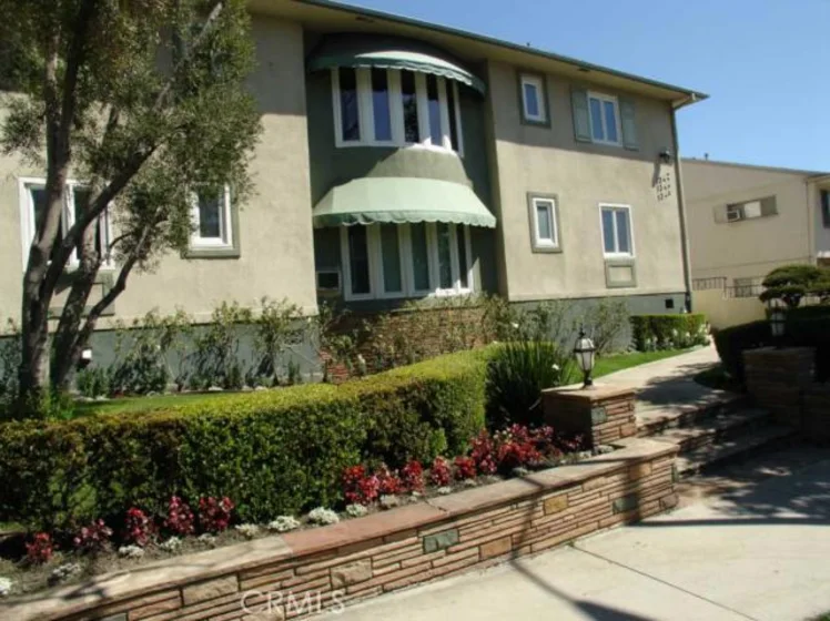 1346 N Crescent Heights Boulevard #1 photo 1