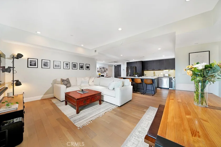 2939 Leeward Avenue #516 photo 37