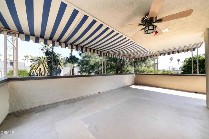 380 S Orange Grove Boulevard #12 photo 3