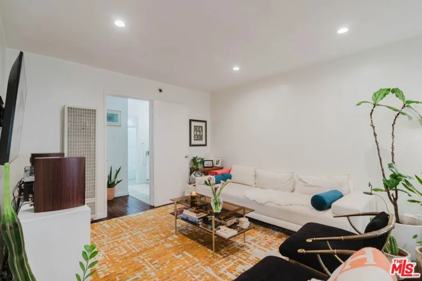 2721 2nd Street #111 photo 8