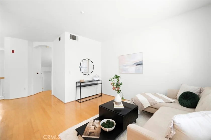 1002 Timberwood photo 18