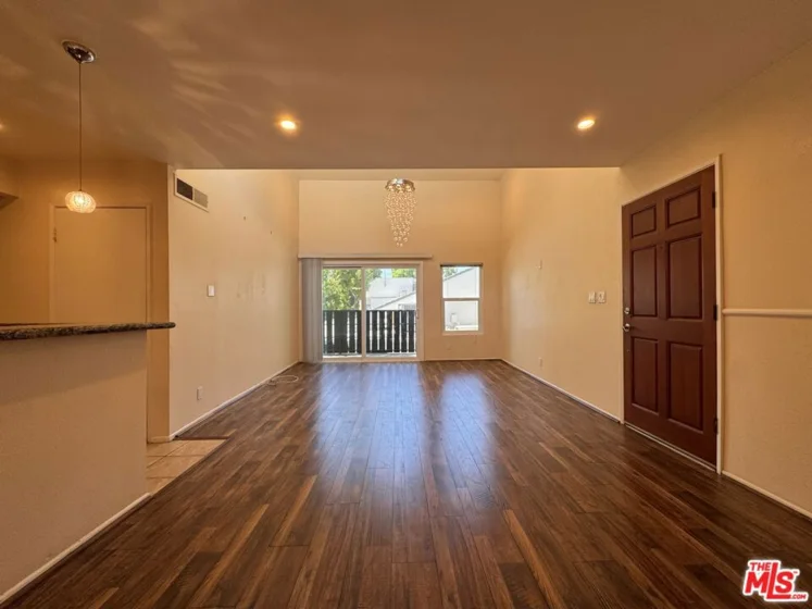 18645 Hatteras Street #263 photo 5