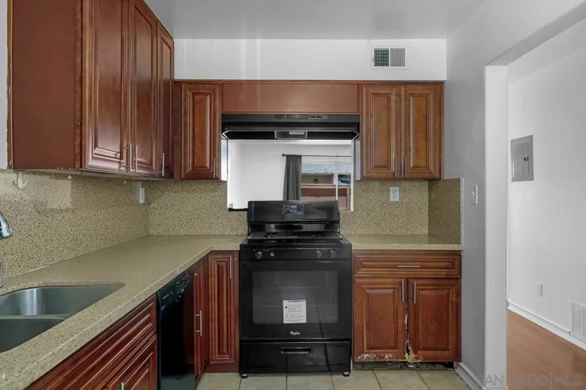 6787 Alvarado Road #5 photo 4