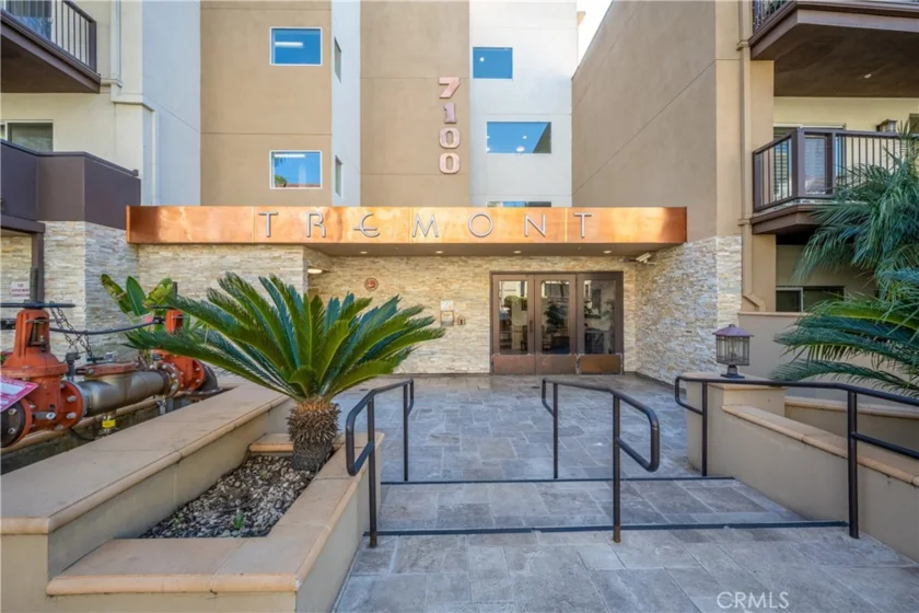 7100 Alvern #309 photo 28