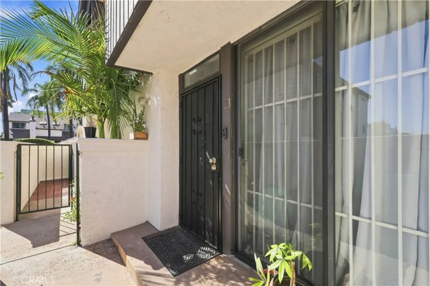 9625 Sylmar Avenue #23 photo 39
