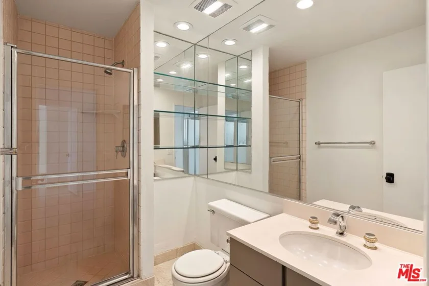 10751 Wilshire Boulevard #PH1 photo 3